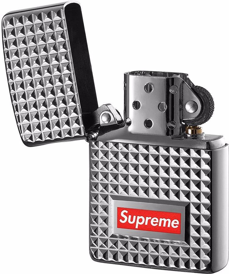 Supreme x Zippo 