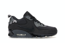 Nike x Undefeated "Air Max 90 Black 20"