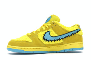 Nike SB x Grateful Dead "Dunk Low Bears Yellow"